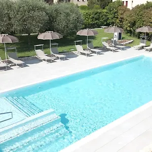  Hotel Trieste M